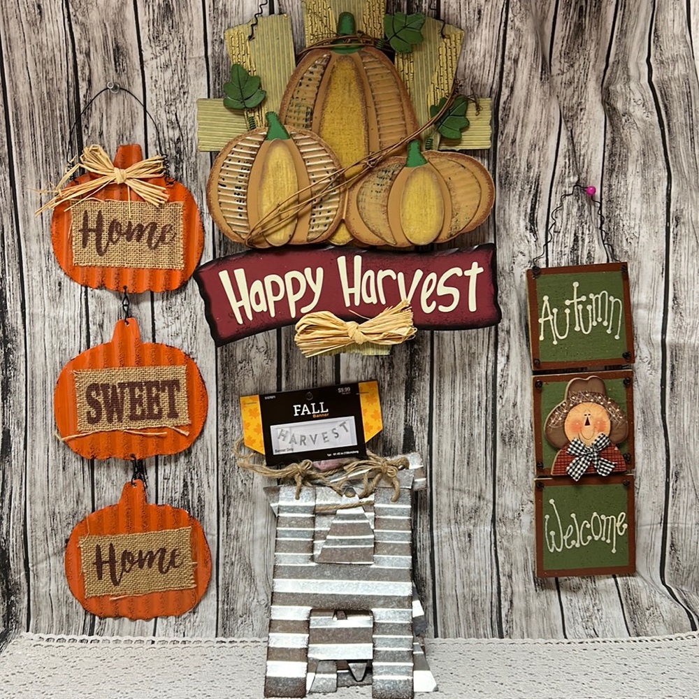 🍁Fall Decorations🍁 Set of 4 Autumn/ Harvest signs